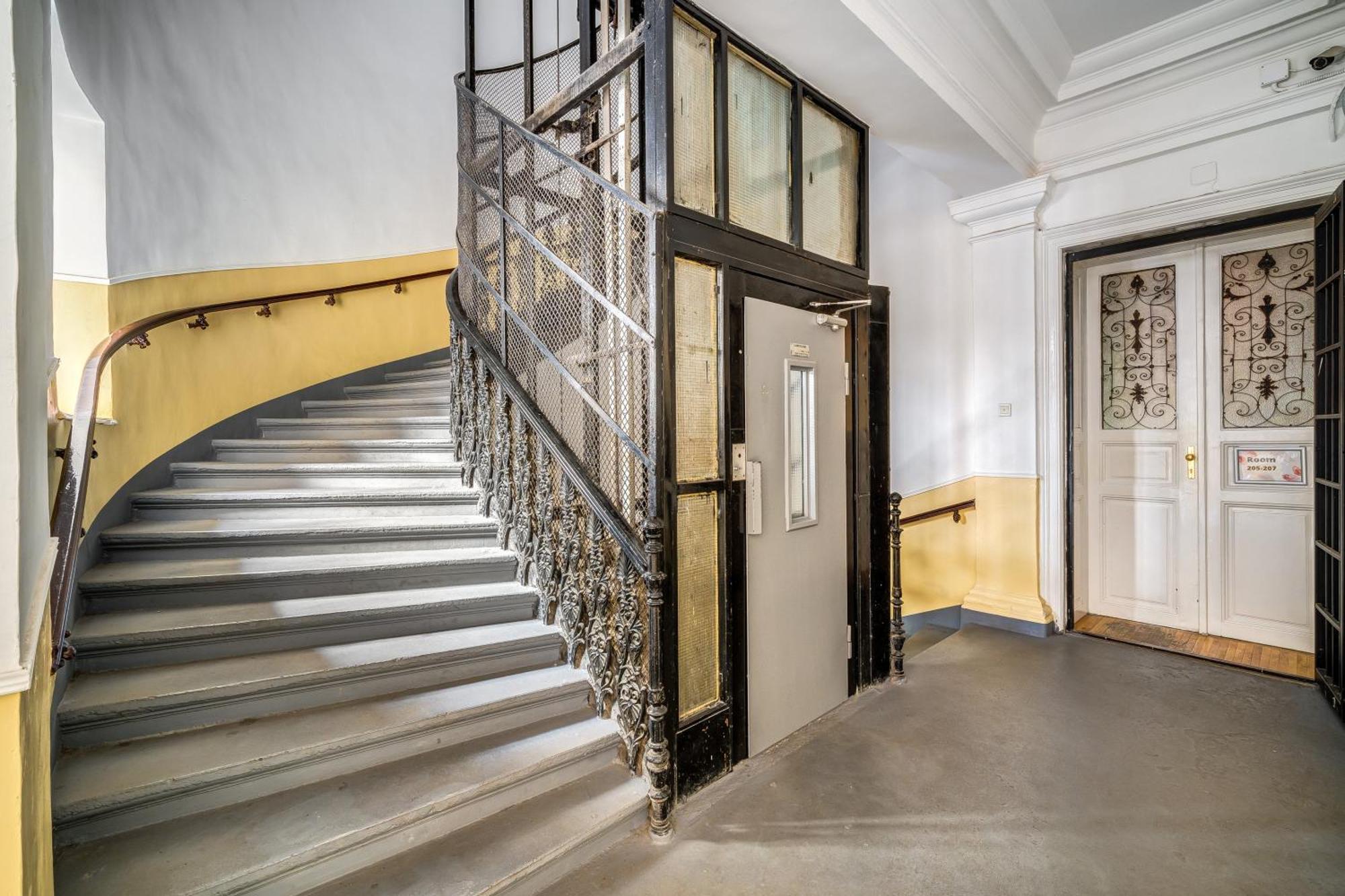 Oktogon Four Residence Budapešť Exteriér fotografie